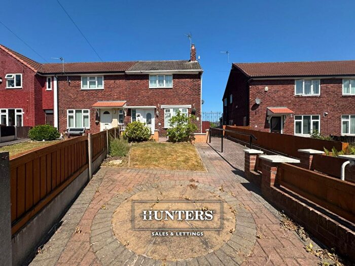 2 Bedroom End Terrace House To Rent In Kendal Drive, Castleford, WF10