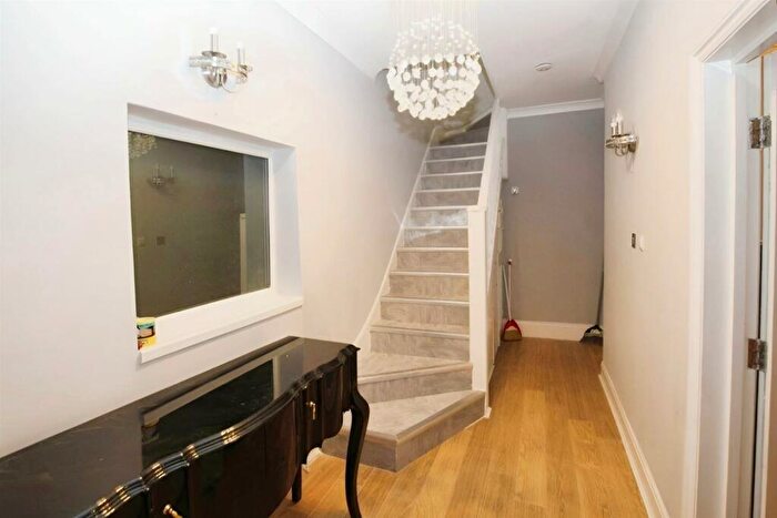 3 Bedroom House To Rent In Galliard Road, London, N9