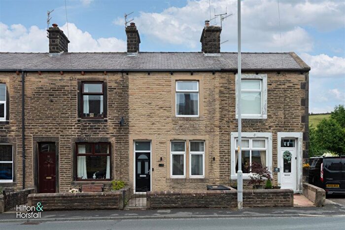 2 Bedroom Terraced House For Sale In Skipton Road, Trawden, BB8