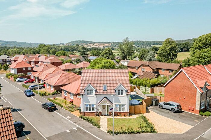 3 Bedroom Detached House For Sale In Holstein Avenue, Winscombe, BS25