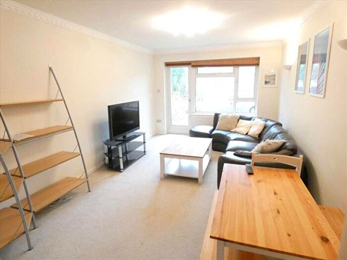 3 Bedroom Apartment To Rent In Kernella Court, - Surrey Road, Westbourne, BH4