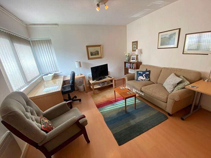 1 Bedroom Flat To Rent In Beaulands Close, Cambridge, CB4