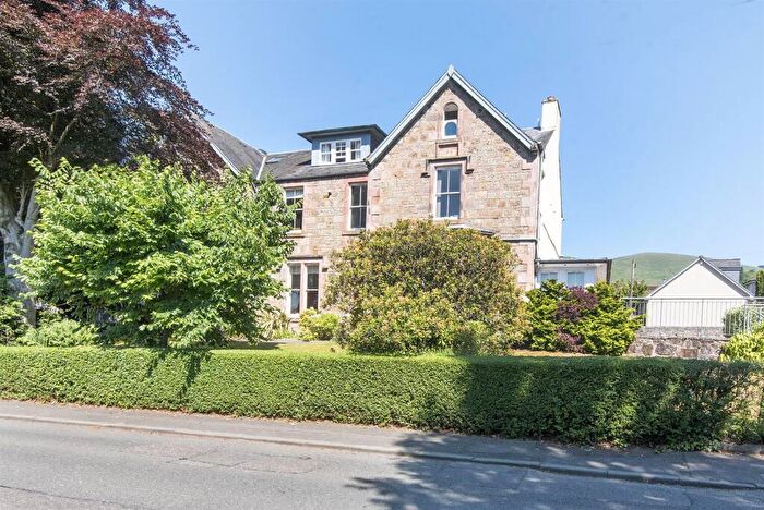 2 Bedroom Apartment To Rent In Flat, No. Muckhart Road, Dollar, FK14