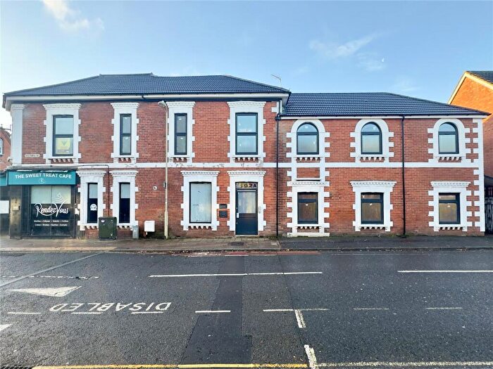 1 Bedroom Apartment To Rent In Fleet Road, Fleet, Hampshire, GU51