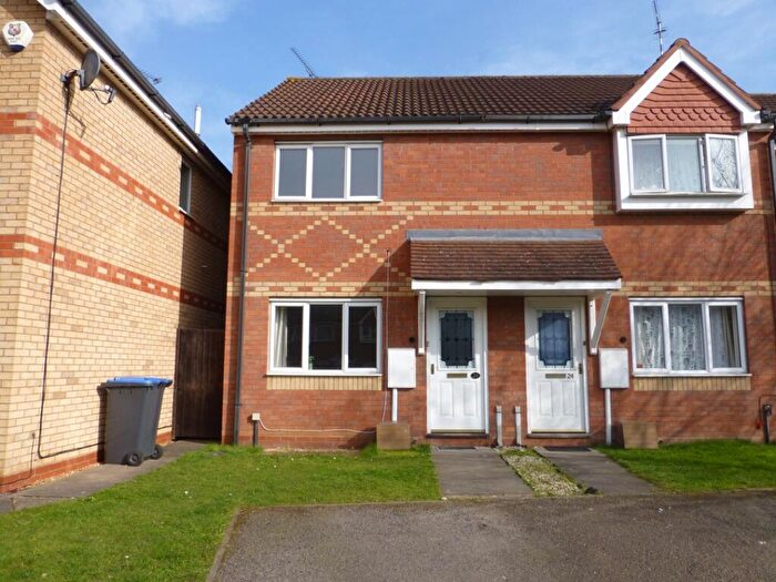 2 Bedroom Semi Detached House To Rent In Thomson Close, Waterside, Rugby, CV21