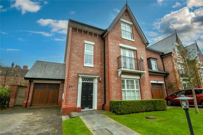 5 Bedroom Detached House To Rent In Agalia Gardens, West Didsbury, Manchester, M20