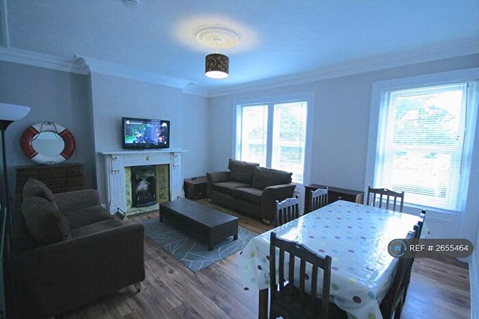4 Bedroom Flat To Rent In Osborne Avenue, Newcastle Upon Tyne, NE2