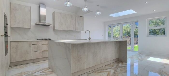 5 Bedroom Terraced House To Rent In Crystal Palace Road, London, SE22