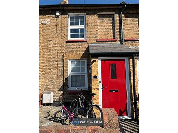 2 Bedroom Terraced House To Rent In Pole Hill Road, Uxbridge, UB10