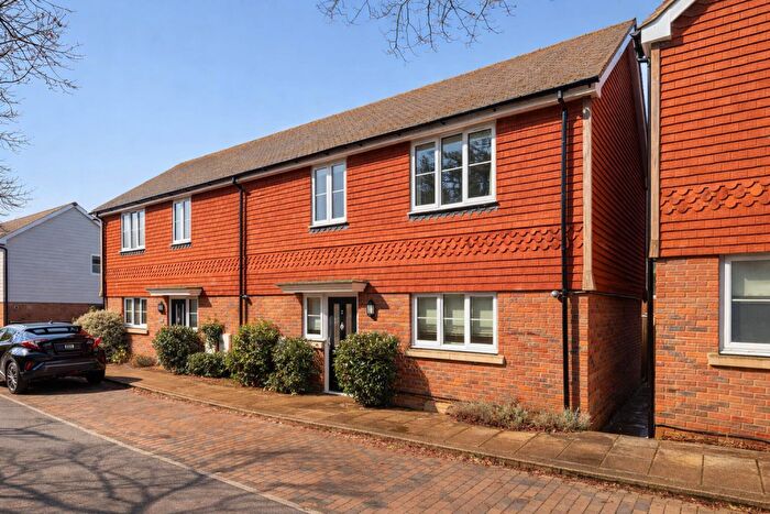 2 Bedroom Semi-Detached House For Sale In Vermont Place, Haywards Heath, RH16