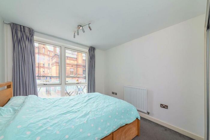 2 Bedroom Flat To Rent In St Pancras Way, Camden, London, NW1