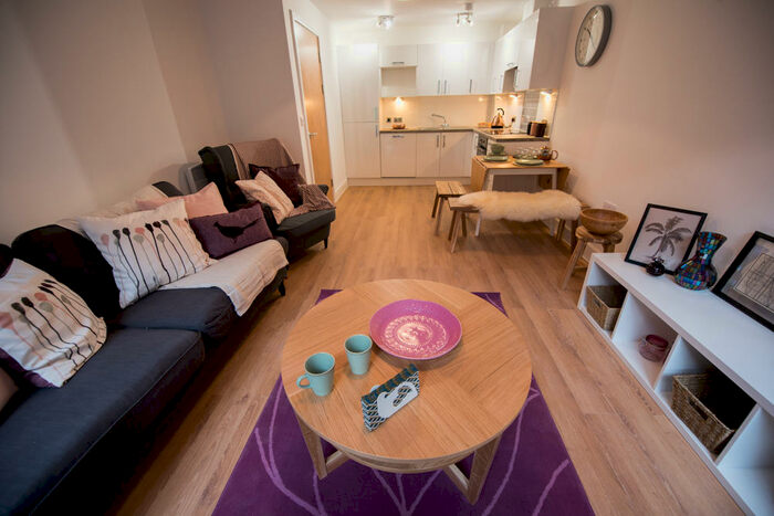 2 Bedroom Apartment To Rent In Vine Street, Liverpool, Merseyside, L7