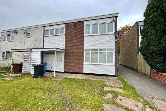 3 Bedroom Property To Rent In White Thorns Drive, Sheffield, S8