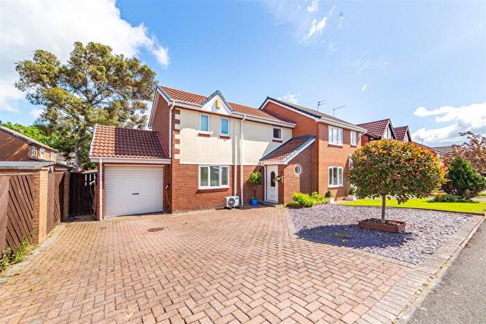 3 Bedroom Semi-Detached House For Sale In Delamere Crescent, Cramlington, NE23
