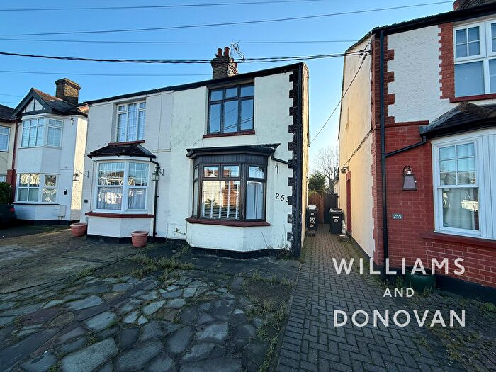 2 Bedroom Semi Detached House To Rent In Rectory Road, Hockley, SS5