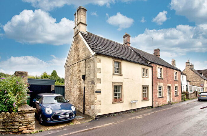 2 Bedroom Cottage For Sale In High Street, Yatton Keynell, SN14