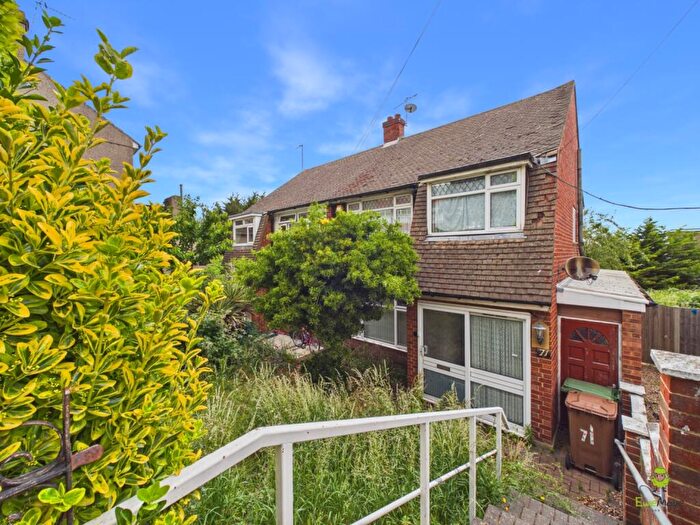 3 Bedroom Semi Detached House For Sale In Upper Abbey Road, Belvedere, Kent, DA17