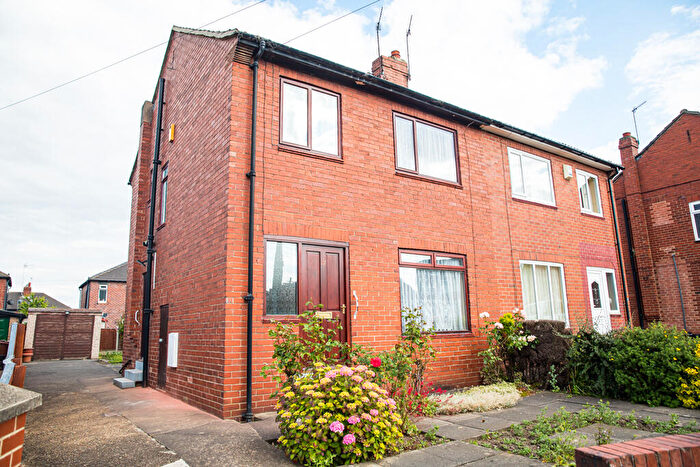 3 Bedroom Semi Detached House To Rent In Kirkdale Avenue, Farnley, Leeds, LS12