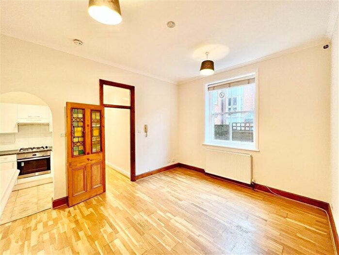 1 Bedroom Flat To Rent In Lithos Road, Hampstead, NW3