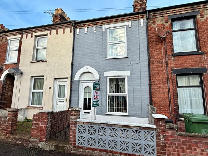 2 Bedroom Terraced House For Sale In St. Andrews Road, Gorleston, NR31