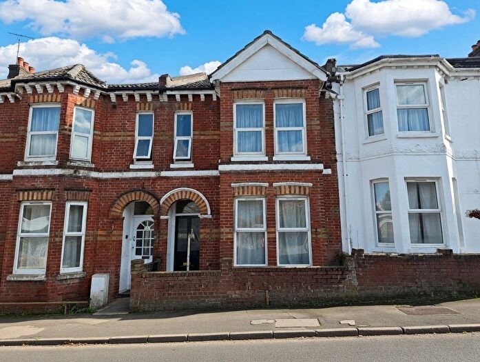 7 Bedroom Property To Rent In Tennyson Road, Portswood, Southampton, SO17