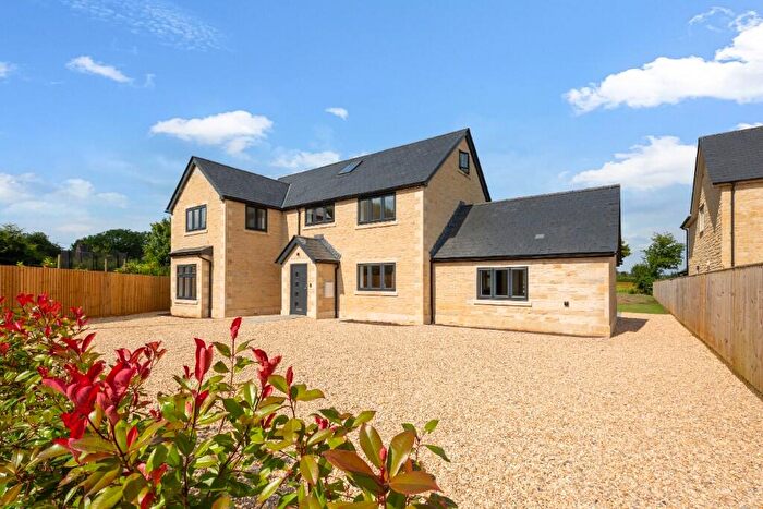 5 Bedroom Detached House For Sale In Redlands House, Red Lane, DT10