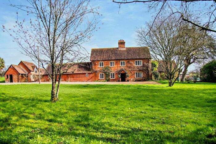 7 Bedroom Detached House For Sale In Southampton Road, Landford, Salisbury, Wiltshire, SP5