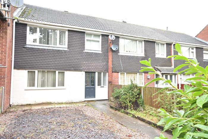 3 Bedroom House To Rent In Brancepeth Court, Ellesmere Port, CH65