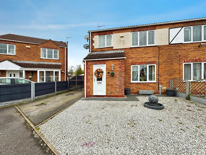 3 Bedroom Semi Detached House For Sale In Bloomhill Court, Moorends, Doncaster, DN8