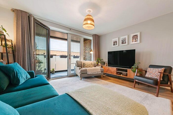 2 Bedroom Flat For Sale In Spitfire Chase, Carver House, KT12