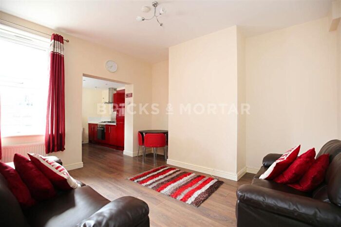 2 Bedroom Flat To Rent In Meldon Terrace, Heaton, NE6
