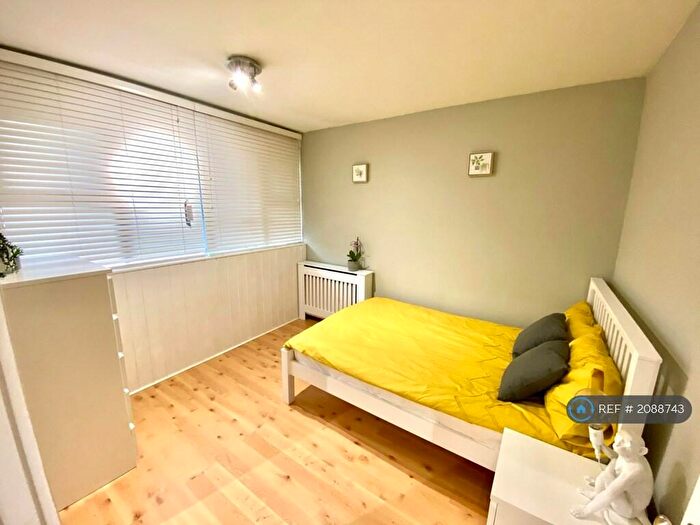 1 Bedroom Flat To Rent In Bath Street, Leamington Spa, CV31