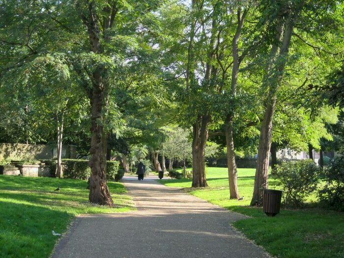 1 Bedroom Flat To Rent In Albert Embankment, Vauxhall, London, SE11