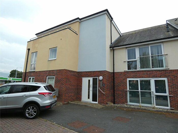 2 Bedroom Apartment To Rent In Y Bae, Bangor, Gwynedd, LL57