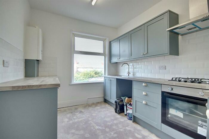 1 Bedroom Flat To Rent In Hartley Road, Portsmouth, PO2