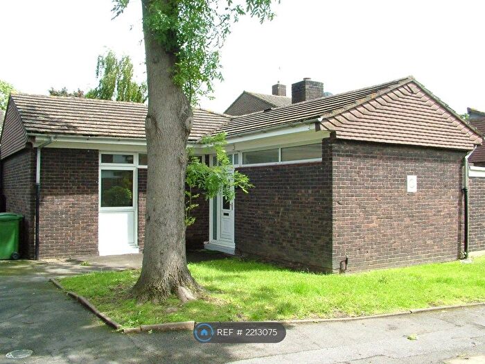 1 Bedroom Semi-Detached House To Rent In Delawyk Crescent, London, Herne Hill, SE24