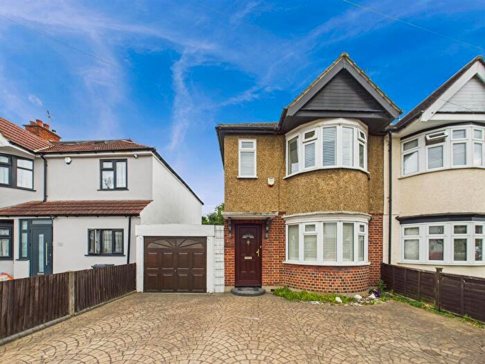 2 Bedroom End Of Terrace House For Sale In Whitby Road, Ruislip, HA4