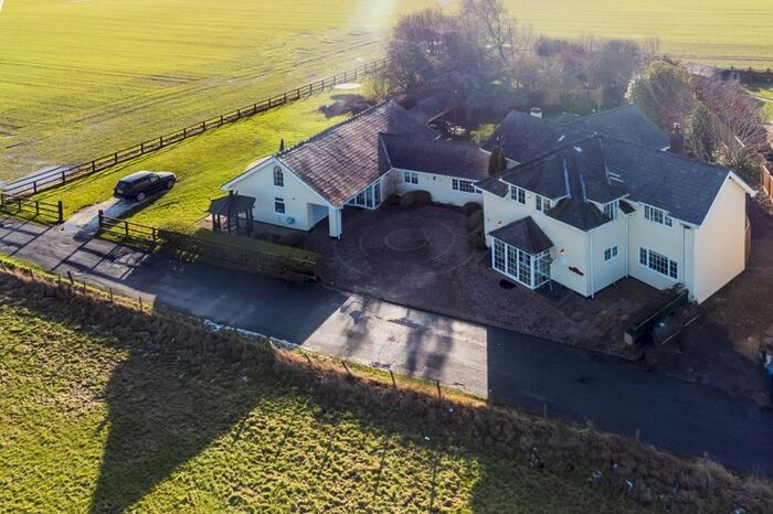 6 Bedroom Detached House For Sale In Smithy Lane, Barton, Ormskirk, L39