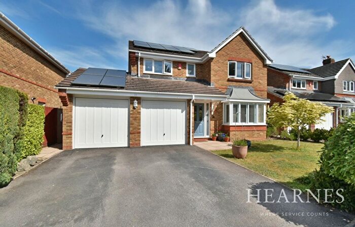4 Bedroom Detached House For Sale In Blackfield Lane, West Moors, West Moors, BH22