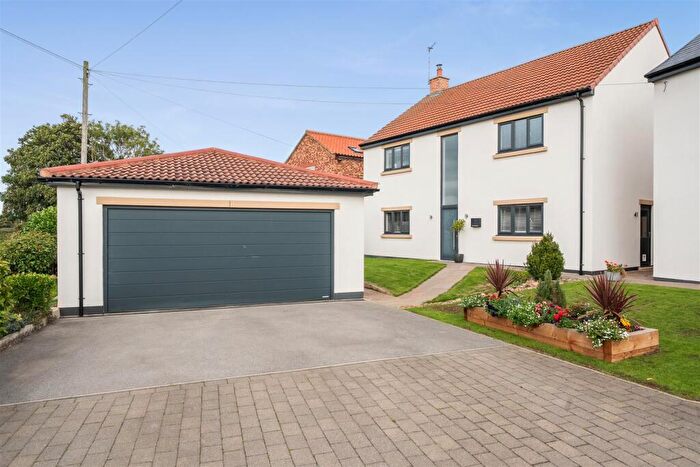 4 Bedroom Detached House For Sale In Back Lane, Melmerby, Ripon, HG4