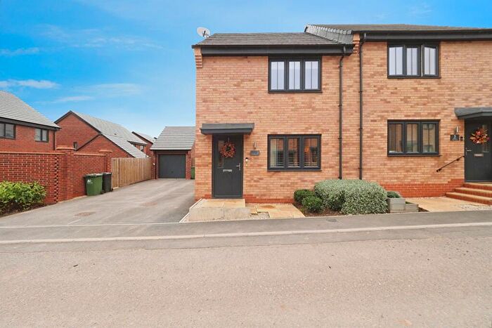 3 Bedroom Semi-Detached House For Sale In Orangery Drive, Kedleston Grange, Derby, DE22