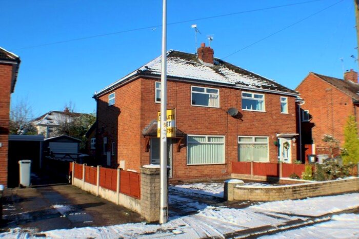 2 Bedroom Semi-Detached House To Rent In Wistaston Ave, Crewe, CW2