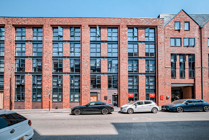 1 Bedroom Apartment For Sale In Camden House, Pope Street, Jewellery Quarter, B1