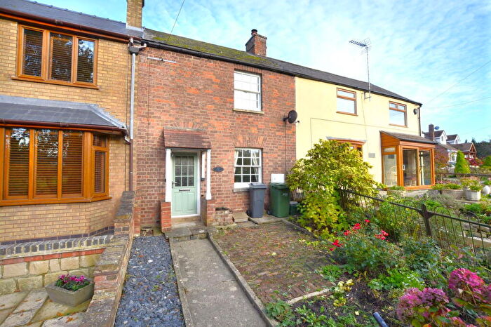 2 Bedroom Cottage For Sale In High Street, Upton St. Leonards, Gloucester, GL4