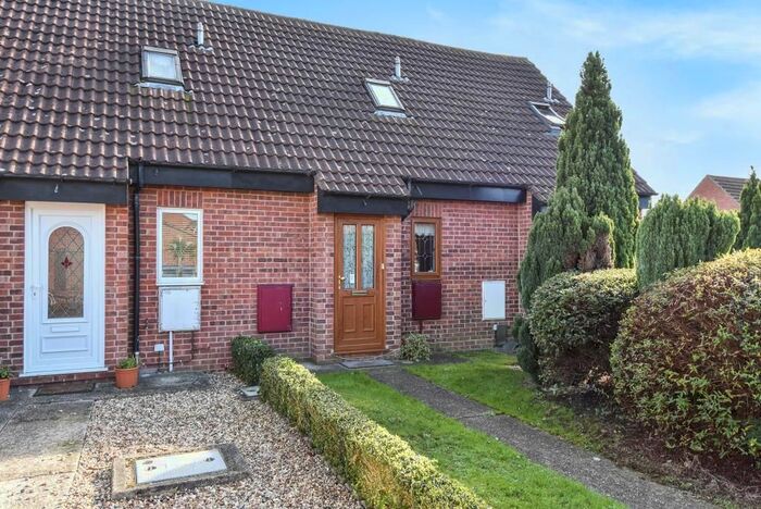 1 Bedroom Semi-Detached House To Rent In Thatcham, Berkshire, RG19