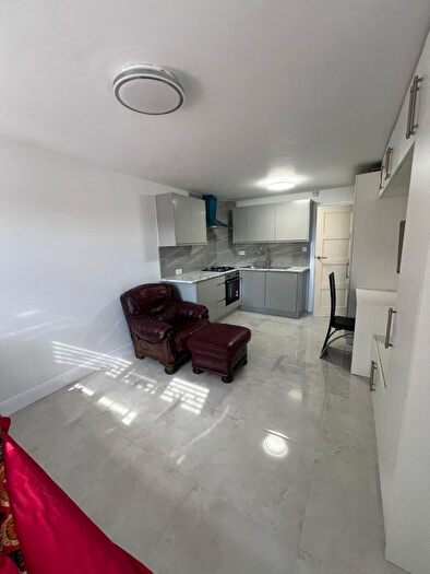 1 Bedroom Flat To Rent In Ilford, IG1