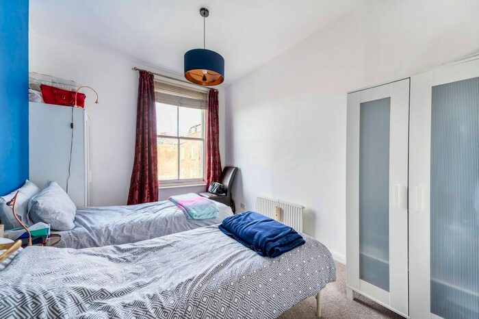 2 Bedroom Flat To Rent In Ladbroke Grove, Ladbroke Grove, London, W10