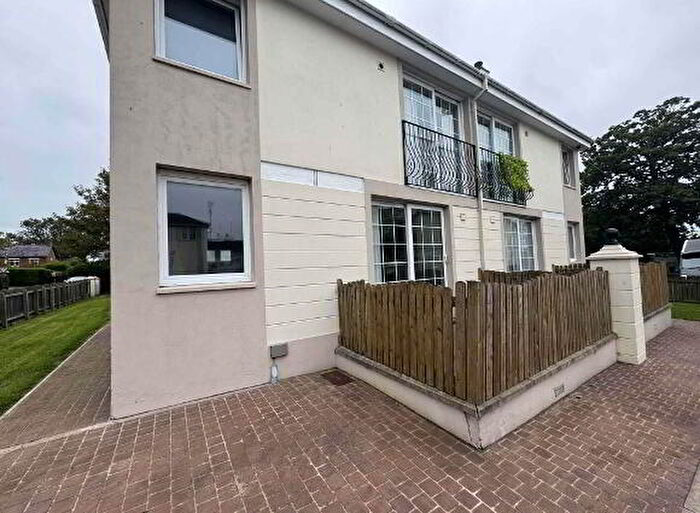 1 Bedroom Apartments For Sale In A Lesley Heights, Carrickfergus, BT38