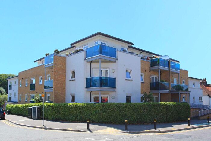 2 Bedroom Penthouse To Rent In Reservoir Road, Ruislip, HA4