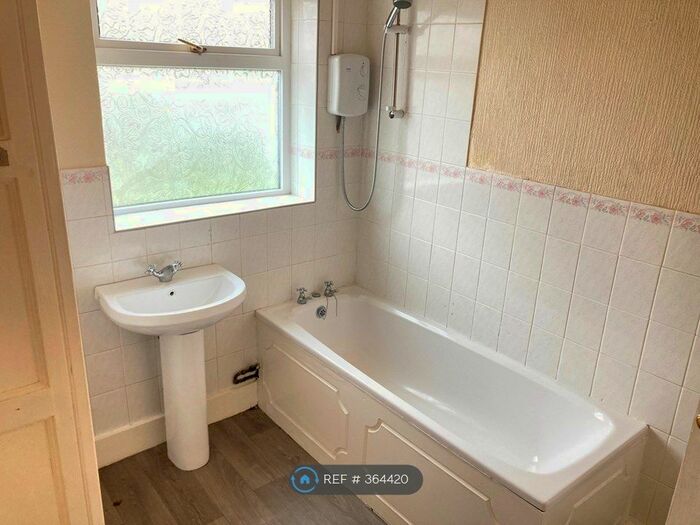 1 Bedroom Flat To Rent In Montpellier Ave, Bispham FY2